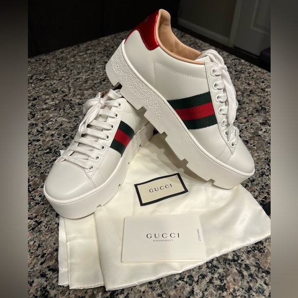 GUCCI ACE EMBROIDERED PLATFORM SNEAKER 35 EU (5 US) – RETAIL $890.00 - Picture 1 of 12